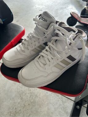 adidas Men’s White High-Top Sneakers with Gray Stripes